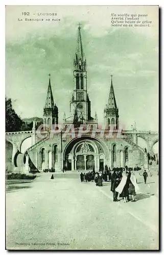 Cartes postales Lourdes La Basilique de Face Un souffle qui passe Avertit l'enfant