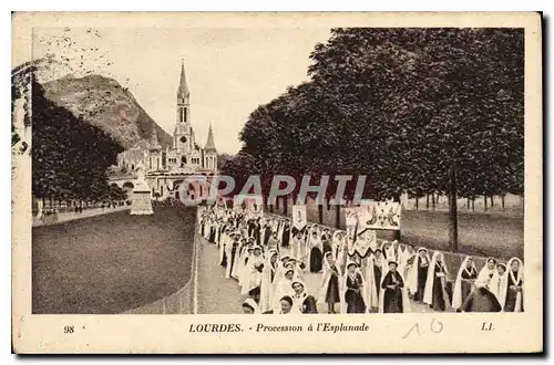 Cartes postales Lourdes Procession a l'Esplanade