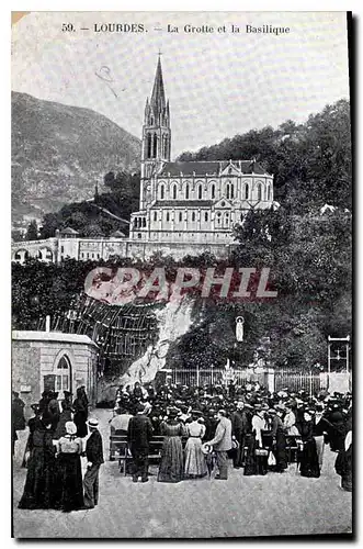 Cartes postales Lourdes La Grotte et la Basilique