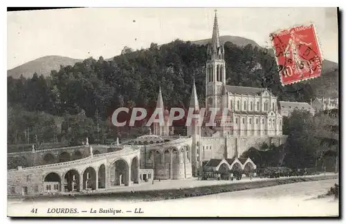 Cartes postales Lourdes La Basilique