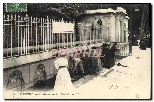 Ansichtskarte AK Lourdes La Grotte Les Robinets