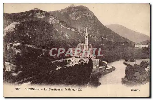 Cartes postales Lourdes La Basilique et le Gave