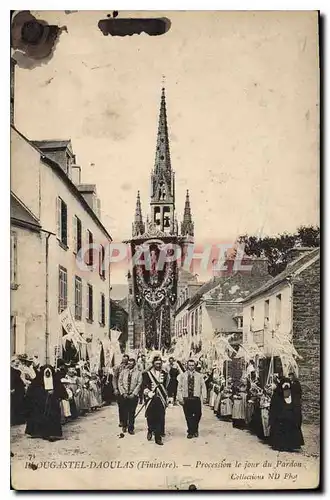 Cartes postales Plougastel Daoulas Finistere Procession le jour du Pardon