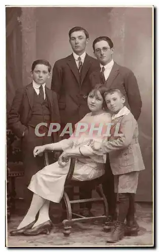 CARTE PHOTO Femme Famille