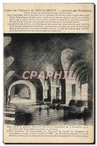 Cartes postales Cloitre de l'Ossuaire de Douaumont Alveoles des Tombeaux