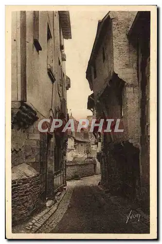 Cartes postales Bretagne Vitre Ille et Vilaine rue Poterie Maisons Anciennes a etages saillants sur piliers