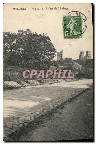 Cartes postales Jumieges vue sur les ruines de l'Abbaye