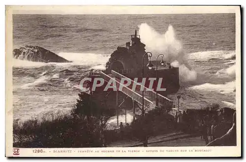 Cartes postales Biarritz Tempete au Rocher de la Vierge Effets de Vagues sur la Boucalot