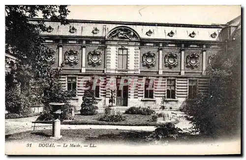 Cartes postales Douai Le Musee