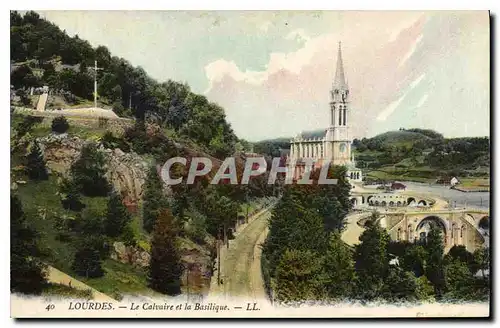 Ansichtskarte AK Lourdes Le Calvaire et la Basilique