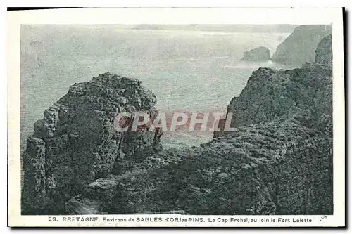 Cartes postales Bretagne Environs de Sables d'or les pins Le Cap Frehel au loin la Fort Lalatte