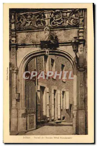 Cartes postales Dinan Portail de l Ancien Hotel Beaumanoir