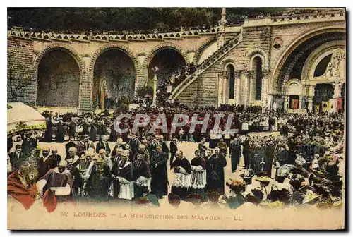 Cartes postales Lourdes La Benediction des Malades