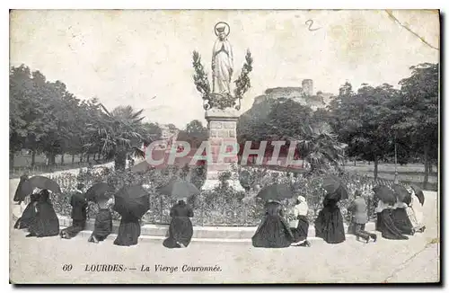 Cartes postales Lourdes La Vierge Couronnee