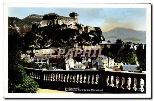 Cartes postales Lourdes Le Chateau Fort et les Montagnes