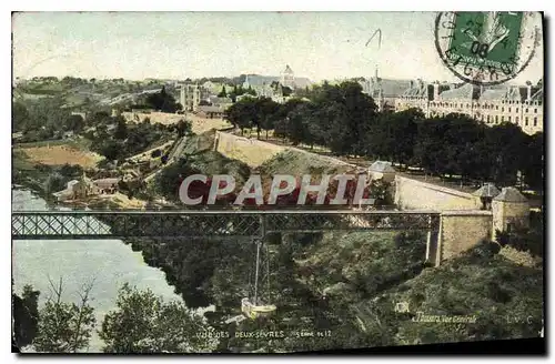 Ansichtskarte AK Vue des Deux Sevres Thouars Vue generale