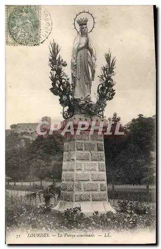 Cartes postales Lourdes La Vierge couronnee