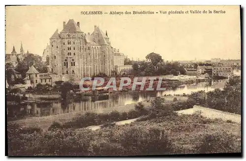 Cartes postales Solesmes Abbaye des Benedictins Vue generale et Vallee de la Sarthe