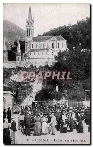 Cartes postales Lourdes La Grotte et la Basilique