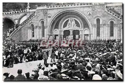 Cartes postales Lourdes Benediction des Malades