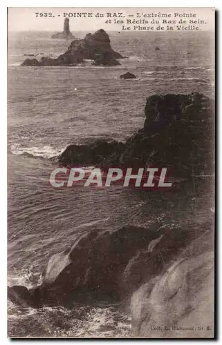 Ansichtskarte AK Pointe du Raz L'Extreme Pointe et les Recifs du Raz de Sein Le Phare de la Vieille