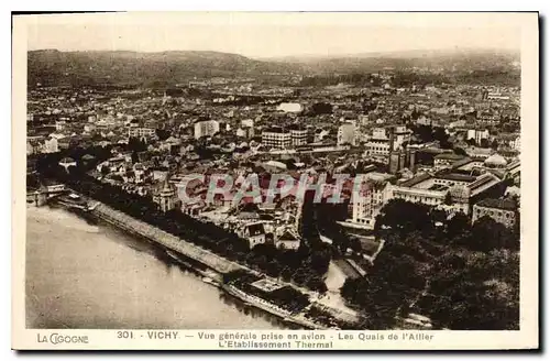 Ansichtskarte AK Vichy Vue generale prise en avion Les Quais de l'Atelier L'Etablissement Thermal