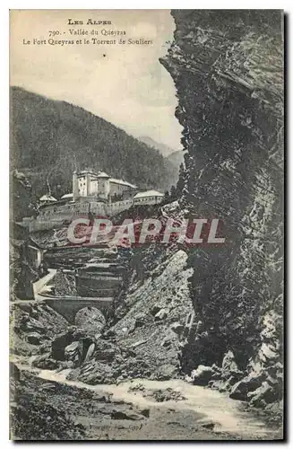 Cartes postales Les Alpes Vallee du Queyras Le Fort Queyras et le Torrent de Souliers