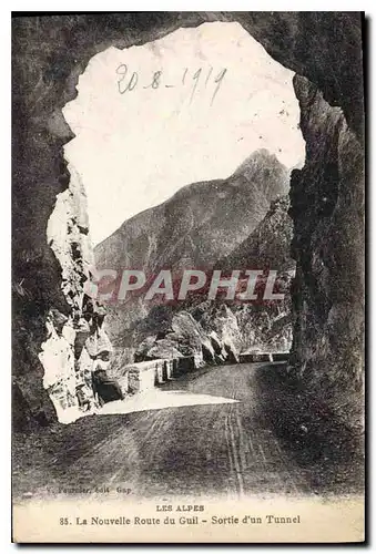 Cartes postales Les Alpes La Nouvelle Route du Guil Sortie d'un Tunnel