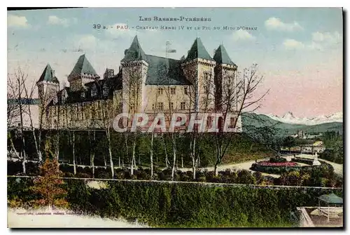 Ansichtskarte AK Les Basses Pyrenees Chateau Henri IV et le Pic du Midi D'Ossau