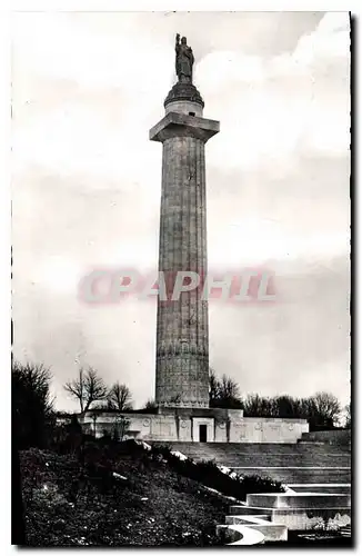 Ansichtskarte AK Verdun et les Champs de Bataille Monfaucon Le Monument americain