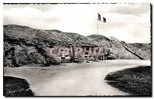 Cartes postales Verdun et les Champs de Bataille Le Fort de Douaumont