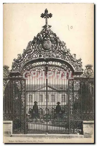 Cartes postales Troyes La Grille de l'Hotel Dieu