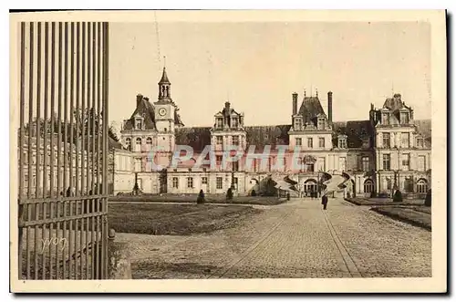 Ansichtskarte AK La Douce France Palais de Fontainebleau Facade sur la Cour des Adieux