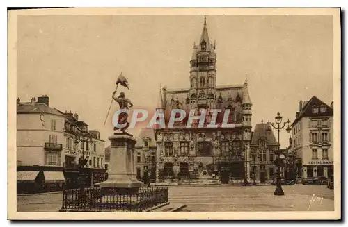 Cartes postales Oise Compiegne Place de l'Hotel de ville