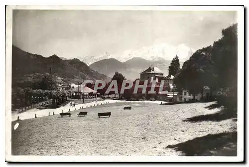 Cartes postales Sallanches Le nouveau parc et le Mont Blanc