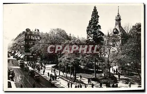 Cartes postales Toulouse La Rue d'Alsace Lorraine et Le Square de Capitole