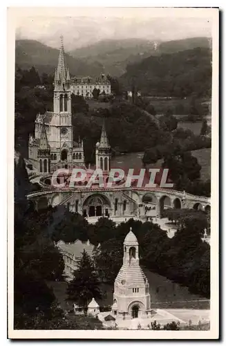 Ansichtskarte AK Lourdes La Basilique et le Monument Interallie