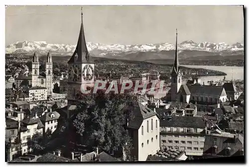Cartes postales moderne Zurich Grossmunster St Peter fraumunsterkirche und die Alpen