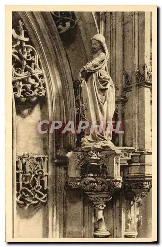 Ansichtskarte AK Bourg Ain Eglise de Brou Statuette du Tombeau de Marguerite d'Autriche Madeleine avant sa Conver