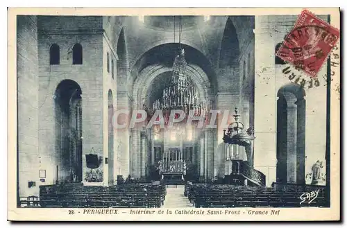 Cartes postales Perigueux Interieur de la Cathedrale Saint Front Grande Nef