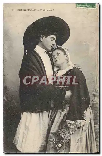 Cartes postales Bourg de Batz Enfin seuls Folklore
