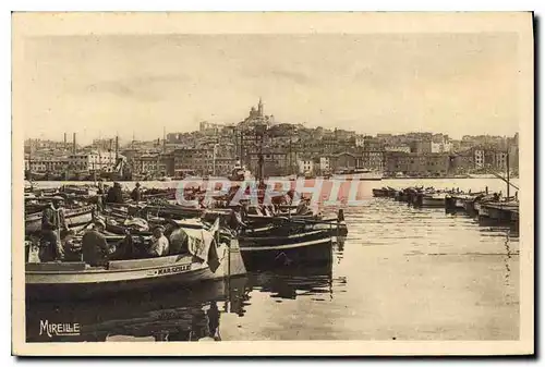 Cartes postales Marseille Notre Dame de la Garde vue du Quai du port Bateaux