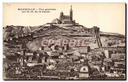 Cartes postales Marseille Vue generale sur Norte Dame de la Garde