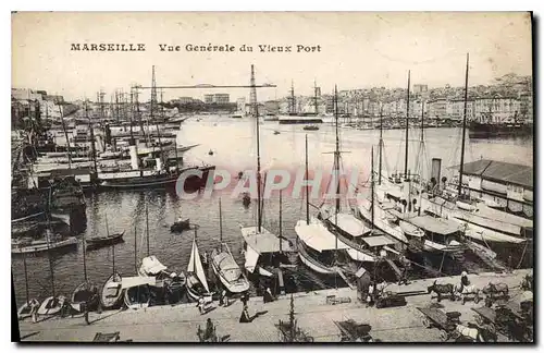 Ansichtskarte AK Marseille vue generale du Vieux Port Bateaux