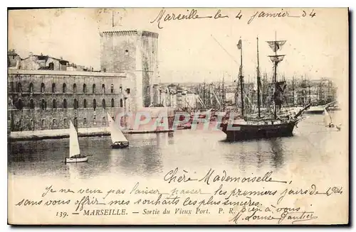 Cartes postales Marseille sortie du Vieux Port Bateau