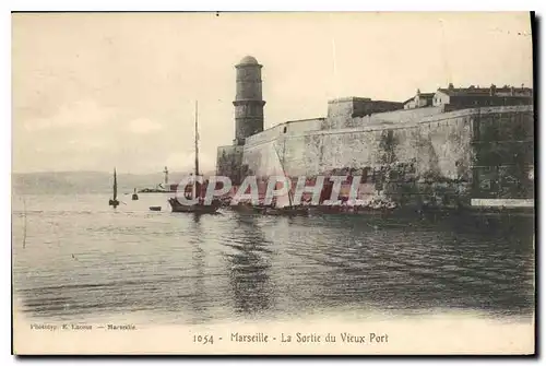 Ansichtskarte AK Marseille la sortie du Vieux Port