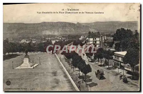 Cartes postales Valence vue d'ensemble de la place Championnet et de l'Avenue Gambetta