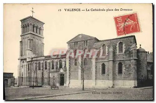 Cartes postales Valence la cathedrale place des Ormeaux