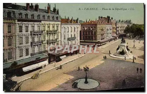 Cartes postales Valence place de la Republique