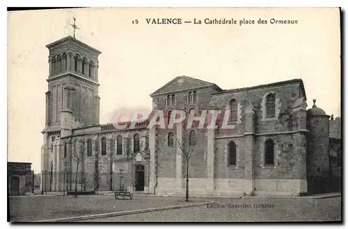 Cartes postales Valence La Cathedrale place des Ormeaux